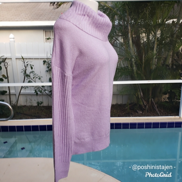 NWT Jason Maxwell Lilac Cowl Neck Sweater - Picture 2 of 7